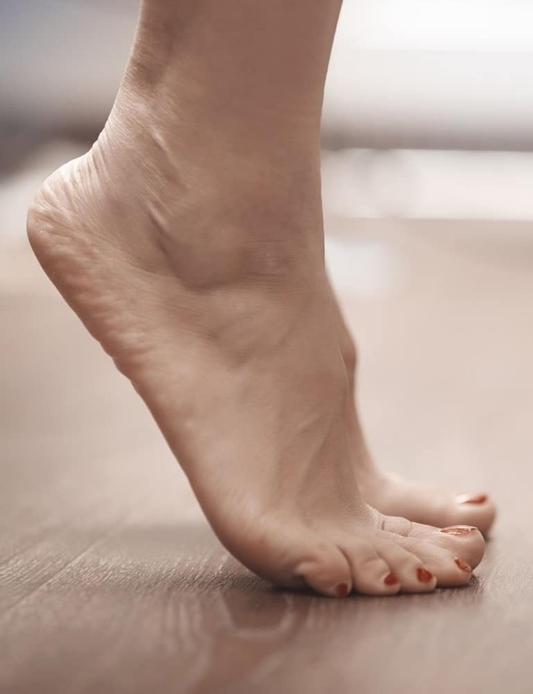 Stretching toes
